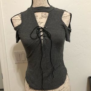 Bundle of 2 crop tops